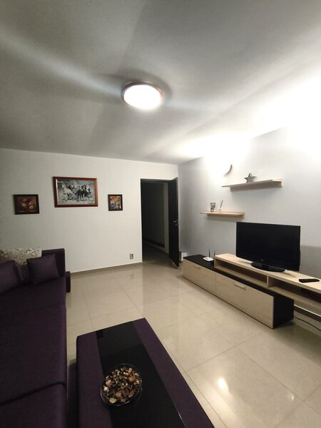 Bragadiru, Alexandriei, casa 4 camere, 600 EUR.